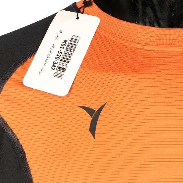 تی شرت یقه گرد طرح آجری فلت - تصویر 14